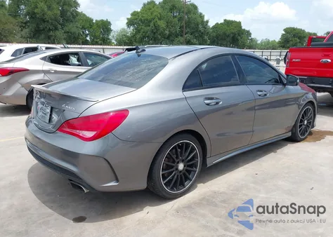 2016 Mercedes-Benz Cla 250 4Matic z USA, uszkodzony, nr VIN WDDSJ4GB7GN372071